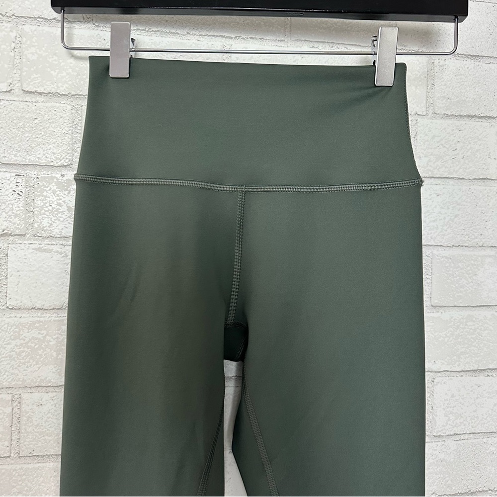 ALO High Waist Airlift Leggings Green Dark Cactus Small - Picture 2 of 8